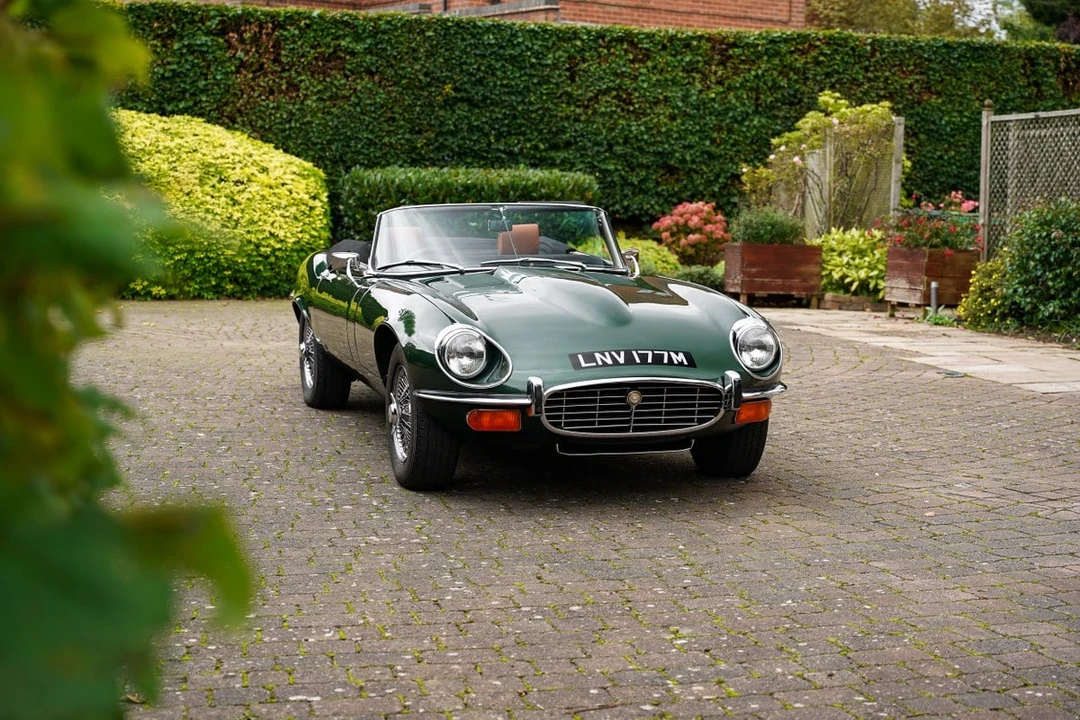 1974 Jaguar E-Type Series 3 V12 - Image 3 of 30
