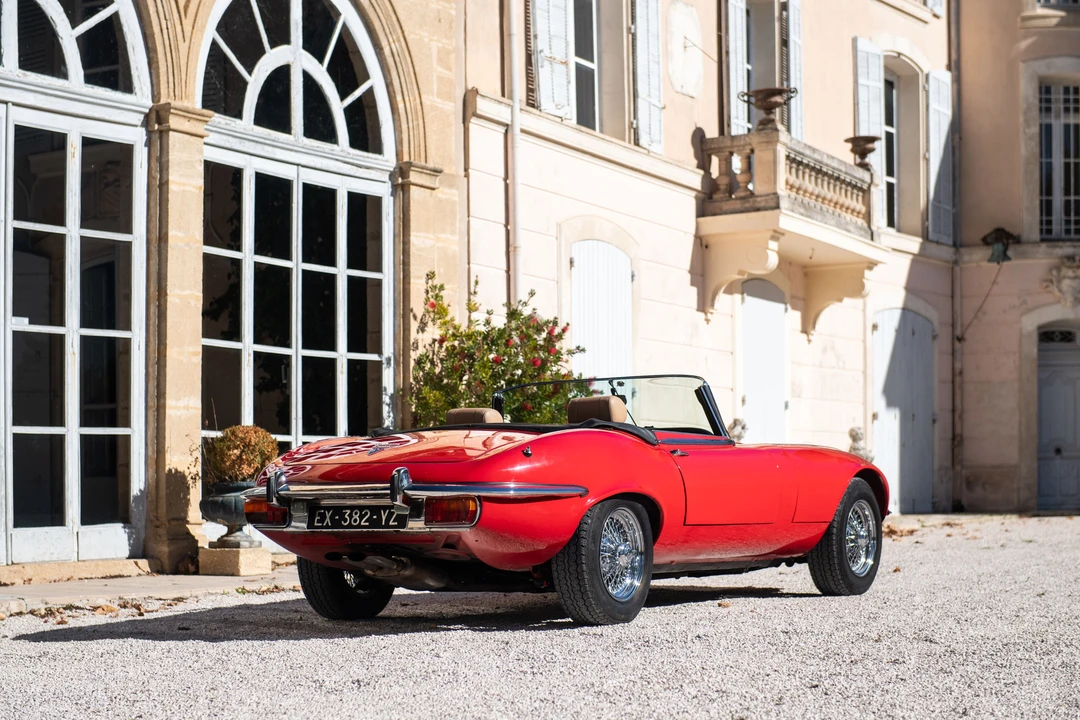 1974 Jaguar E-Type Series 3 V12 - Image 3 of 31