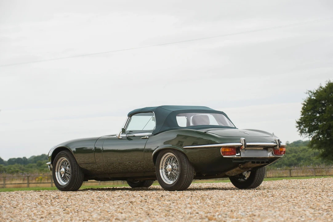 1974 Jaguar E-Type Series 3 V12 - Image 2 of 2