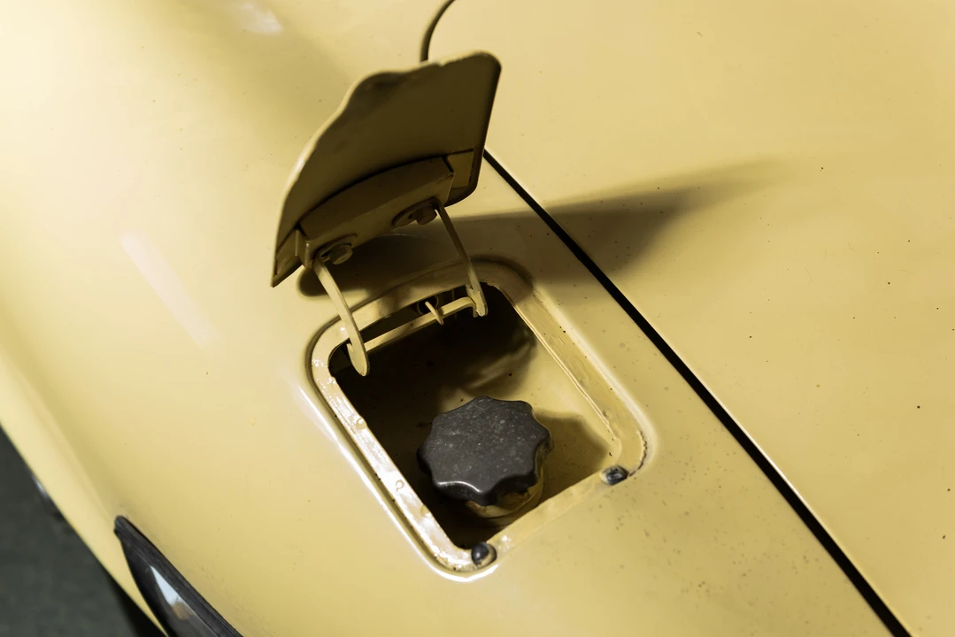 1974 Jaguar E-Type Series 3 V12 - Image 29 of 31
