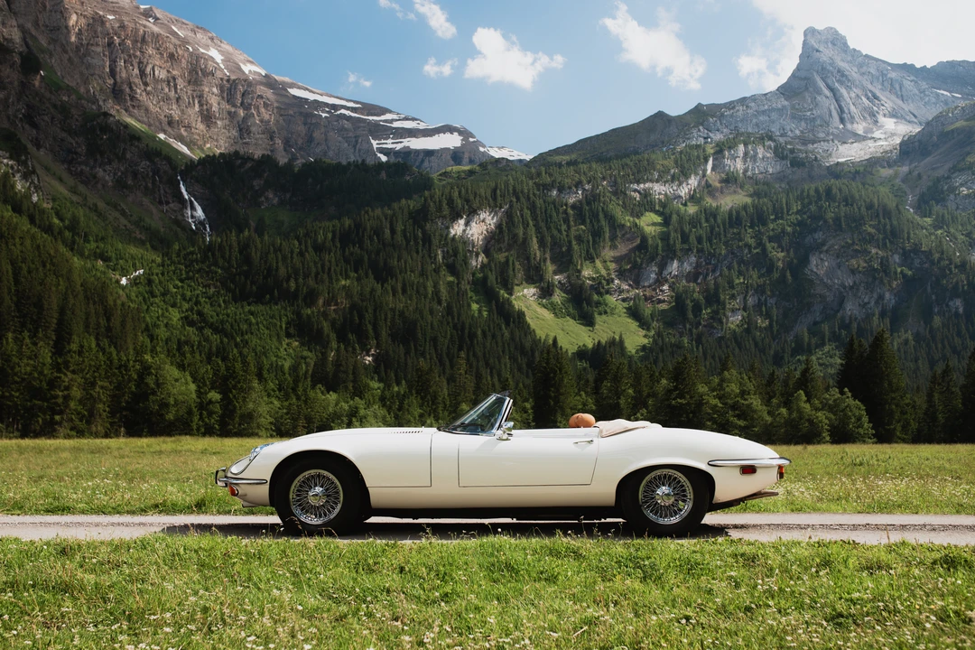 1974 Jaguar E-Type Series 3 V12 - Image 8 of 31