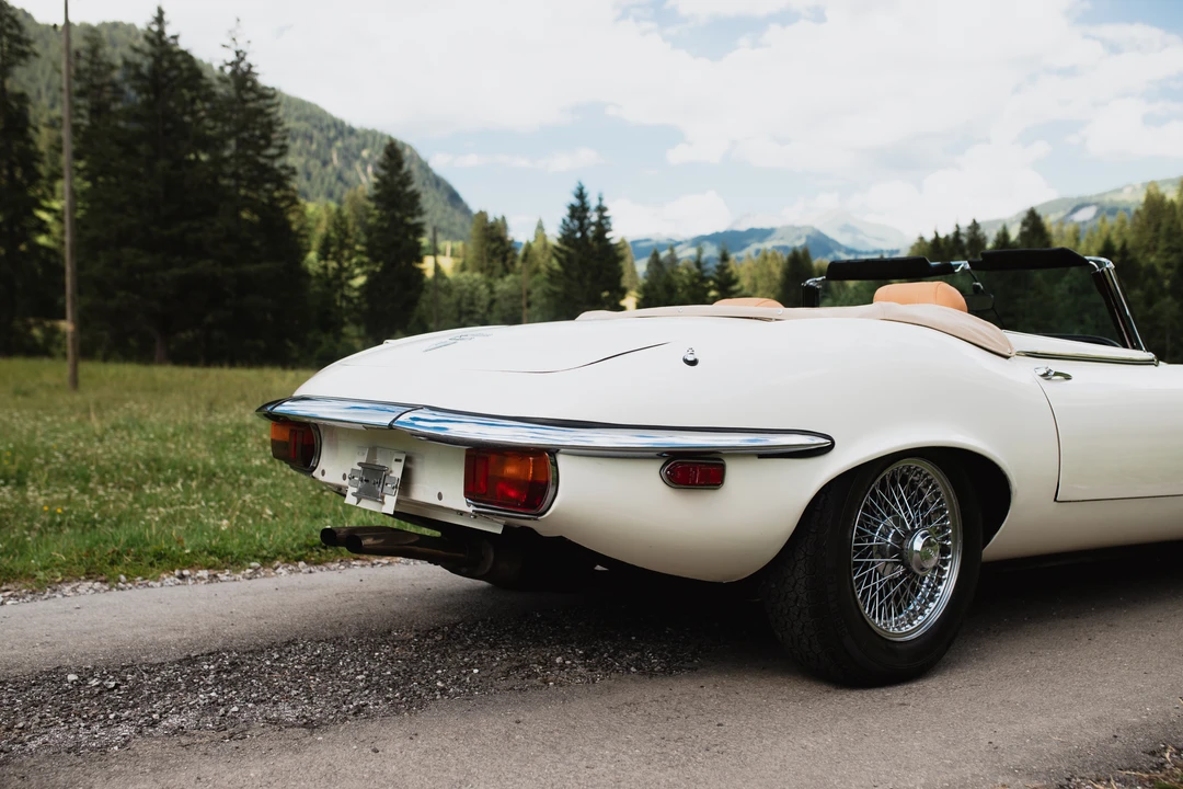1974 Jaguar E-Type Series 3 V12 - Image 13 of 31