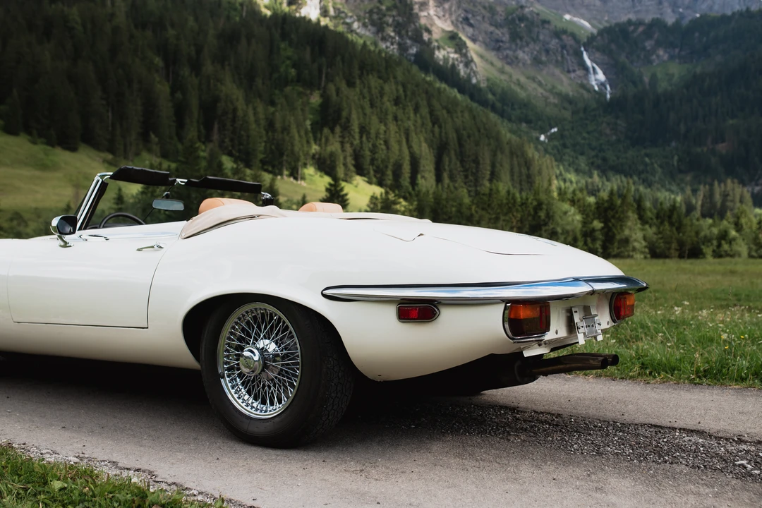 1974 Jaguar E-Type Series 3 V12 - Image 14 of 31
