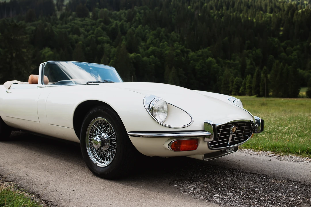 1974 Jaguar E-Type Series 3 V12 - Image 16 of 31
