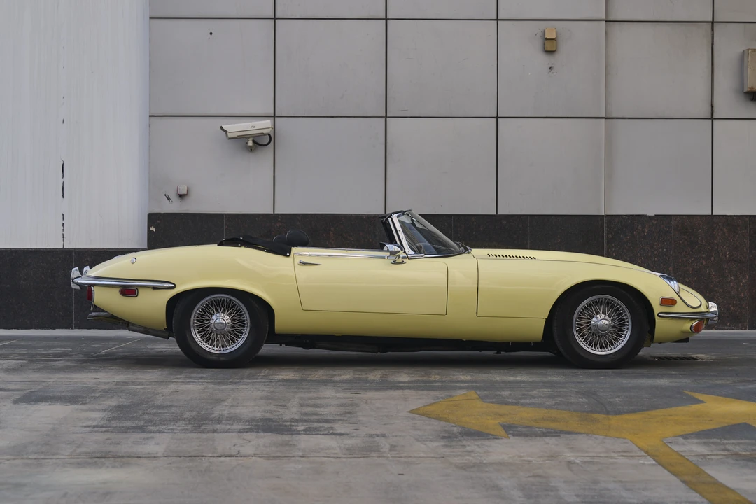1974 Jaguar E-Type Series 3 V12 - Image 4 of 31