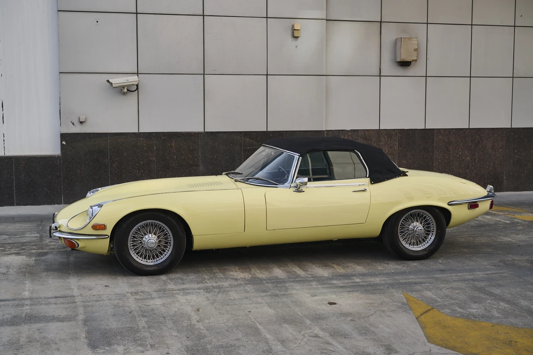 1974 Jaguar E-Type Series 3 V12 - Image 8 of 31
