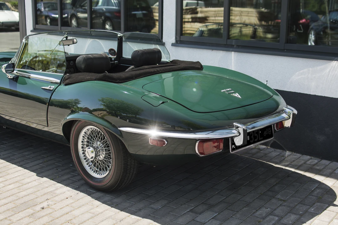 1974 Jaguar E-Type Series 3 V12 - Image 28 of 31