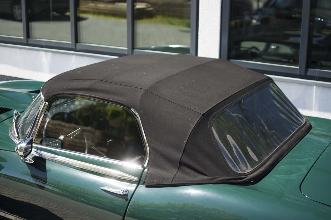 1974 Jaguar E-Type Series 3 V12 - Image 13 of 31
