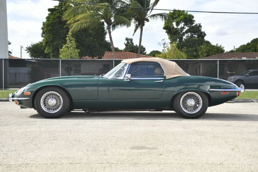 1974 Jaguar E-Type Series 3 V12 - Image 2 of 31
