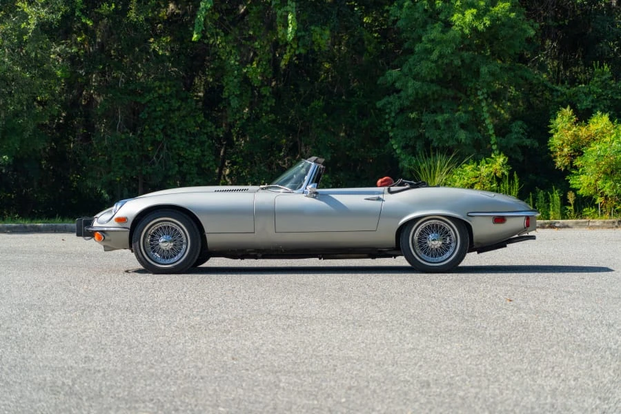 1974 Jaguar E-Type Series 3 V12 - Image 2 of 18