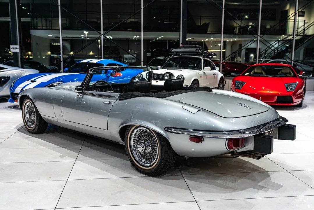 1974 Jaguar E-Type Series 3 V12 - Image 2 of 12