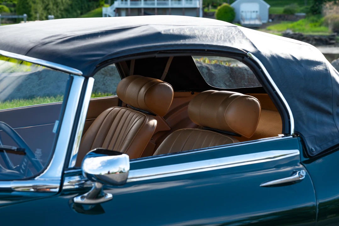 1974 Jaguar E-Type Series 3 V12 - Image 9 of 31