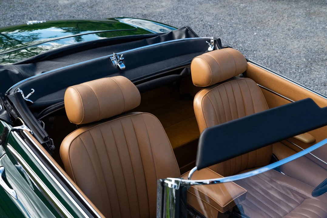 1974 Jaguar E-Type Series 3 V12 - Image 5 of 31