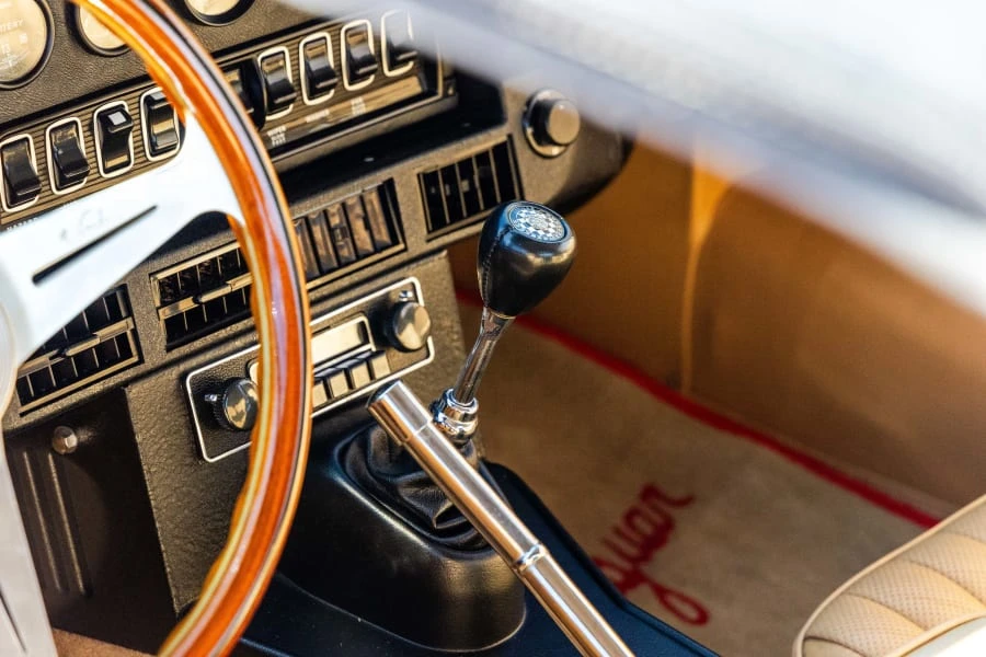 1974 Jaguar E-Type Series 3 V12 - Image 16 of 18