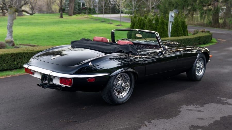 1974 Jaguar E-Type Series 3 V12 - Image 3 of 25
