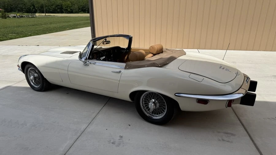 1974 Jaguar E-Type Series 3 V12 - Image 16 of 24