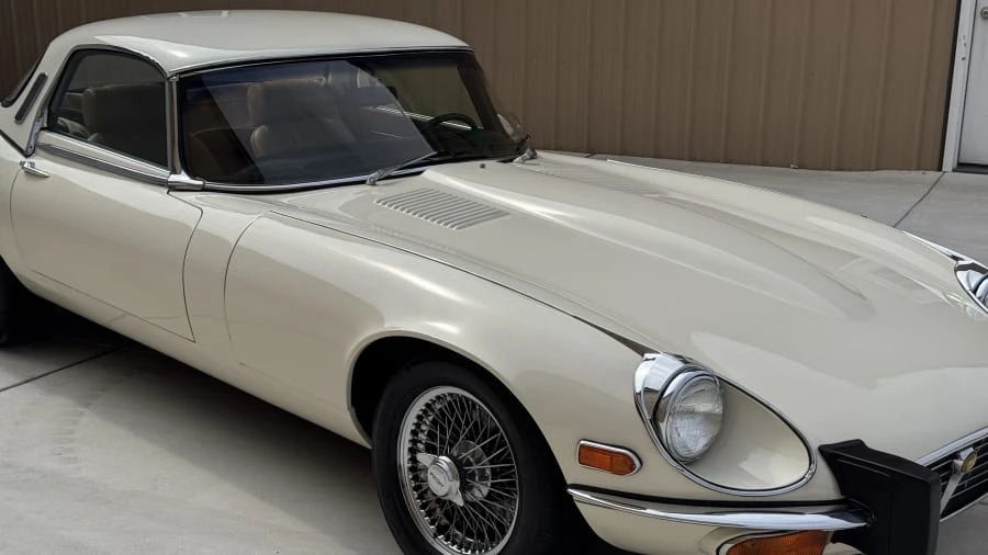 1974 Jaguar E-Type Series 3 V12 - Image 9 of 24