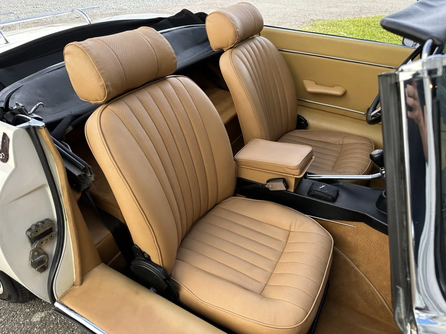 1974 Jaguar E-Type Series 3 V12 - Image 16 of 20
