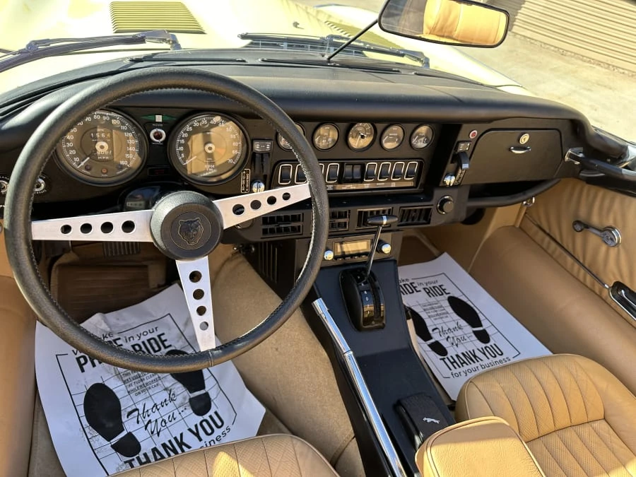 1974 Jaguar E-Type Series 3 V12 - Image 10 of 11