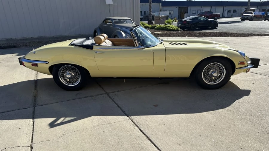 1974 Jaguar E-Type Series 3 V12 - Image 6 of 11