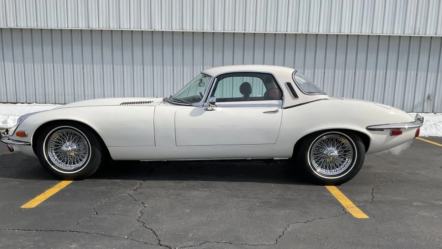 1974 Jaguar E-Type Series 3 V12 - Image 2 of 25