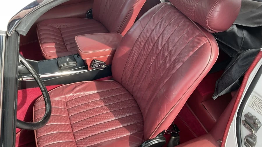 1974 Jaguar E-Type Series 3 V12 - Image 4 of 25