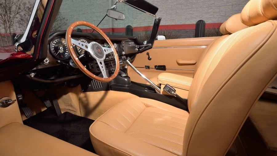 1974 Jaguar E-Type Series 3 V12 - Image 4 of 20