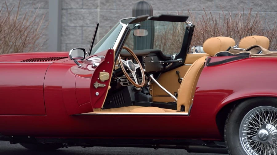 1974 Jaguar E-Type Series 3 V12 - Image 17 of 20