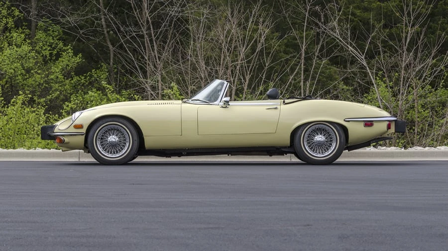 1974 Jaguar E-Type Series 3 V12 - Image 2 of 12
