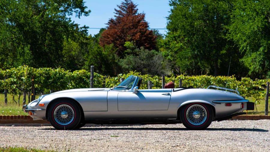 1974 Jaguar E-Type Series 3 V12 - Image 2 of 12