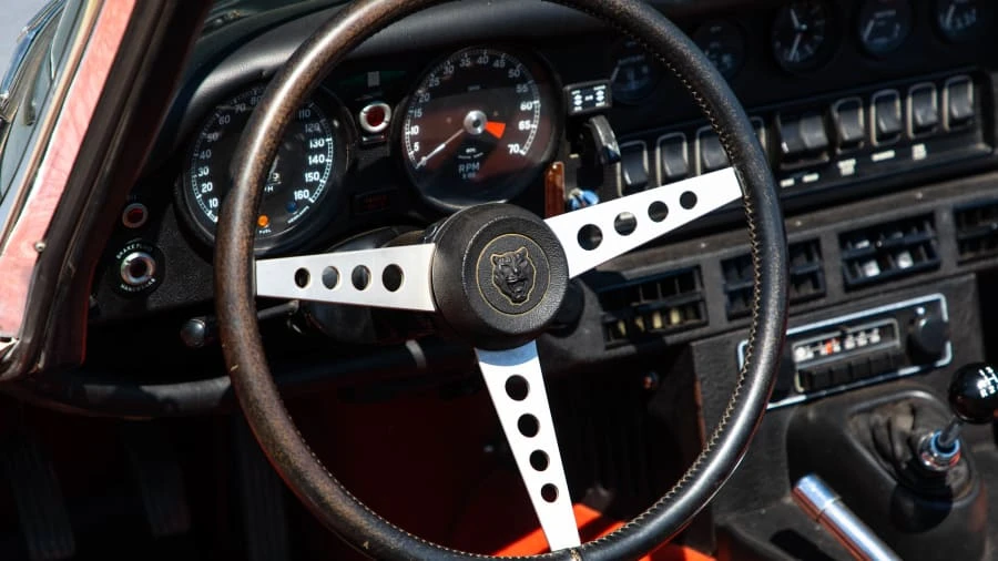 1974 Jaguar E-Type Series 3 V12 - Image 10 of 12