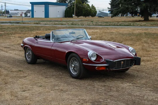 1974 Jaguar E-Type Series III Roadster V12 4-Speed