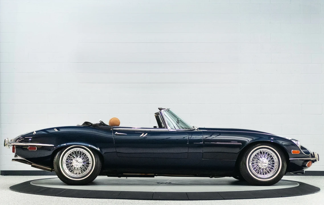 1974 Jaguar E-Type Series 3 V12 - Image 8 of 31