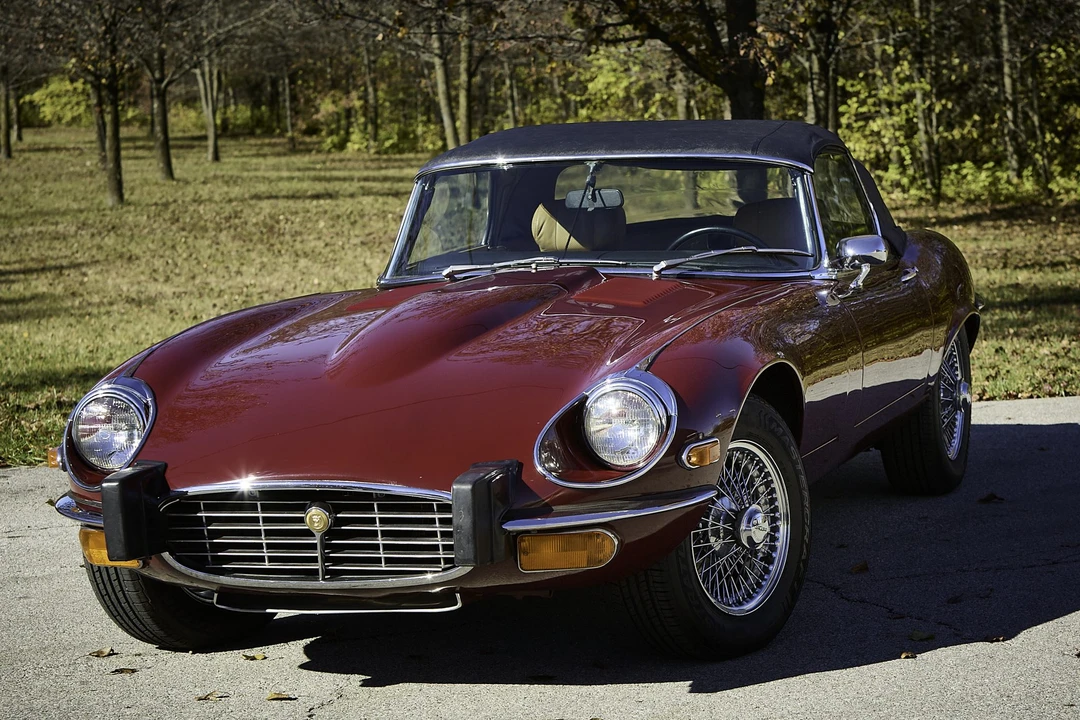 1974 Jaguar E-Type Series 3 V12 - Image 8 of 31