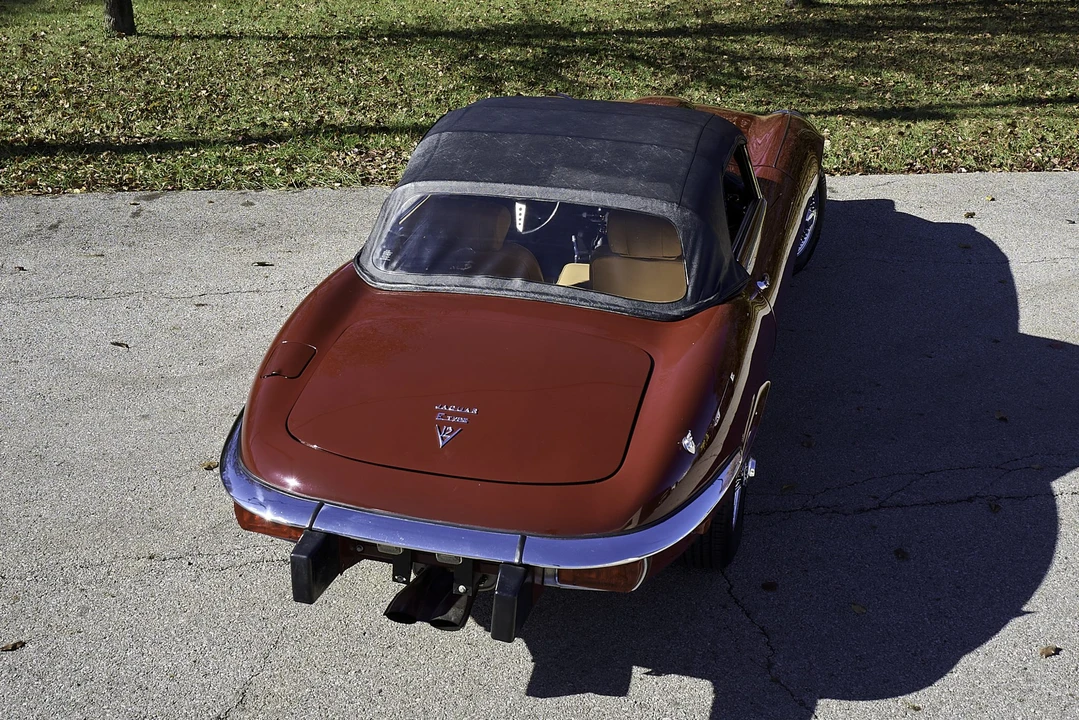 1974 Jaguar E-Type Series 3 V12 - Image 17 of 31
