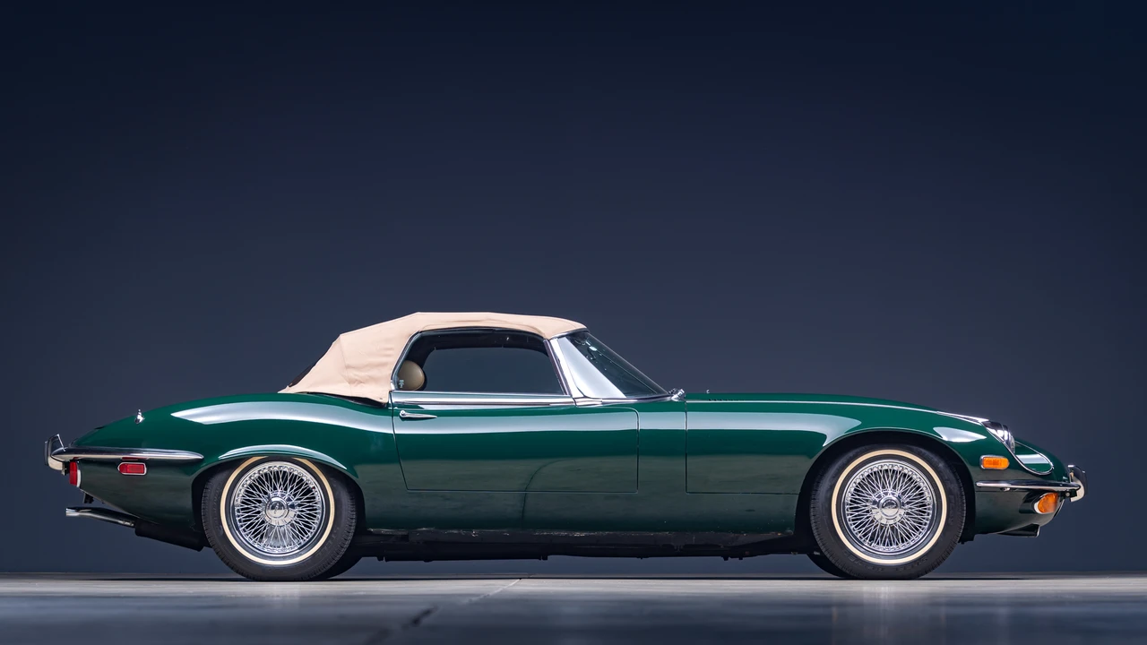 1974 Jaguar E-Type Series 3 V12 - Image 14 of 31