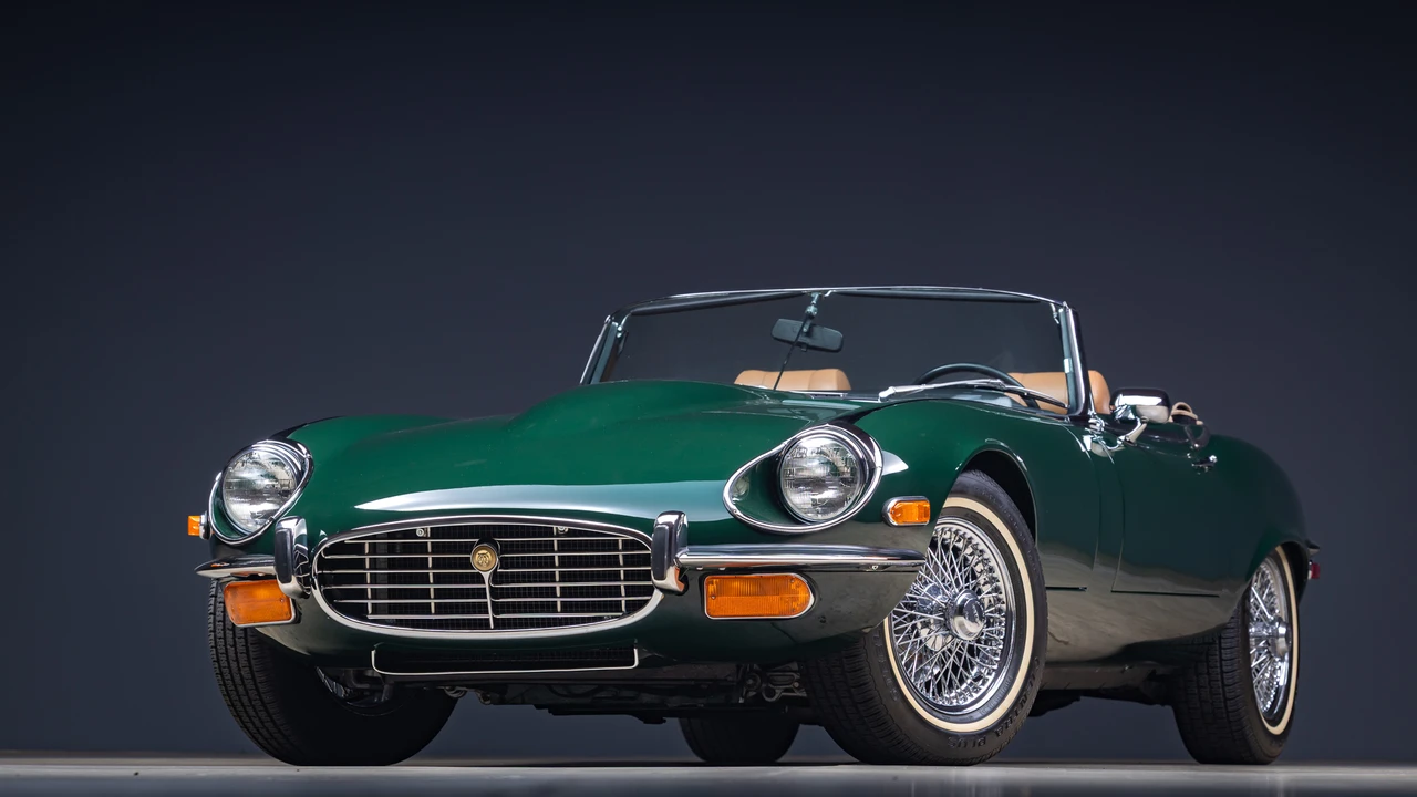 1974 Jaguar E-Type Series 3 V12 - Image 4 of 31