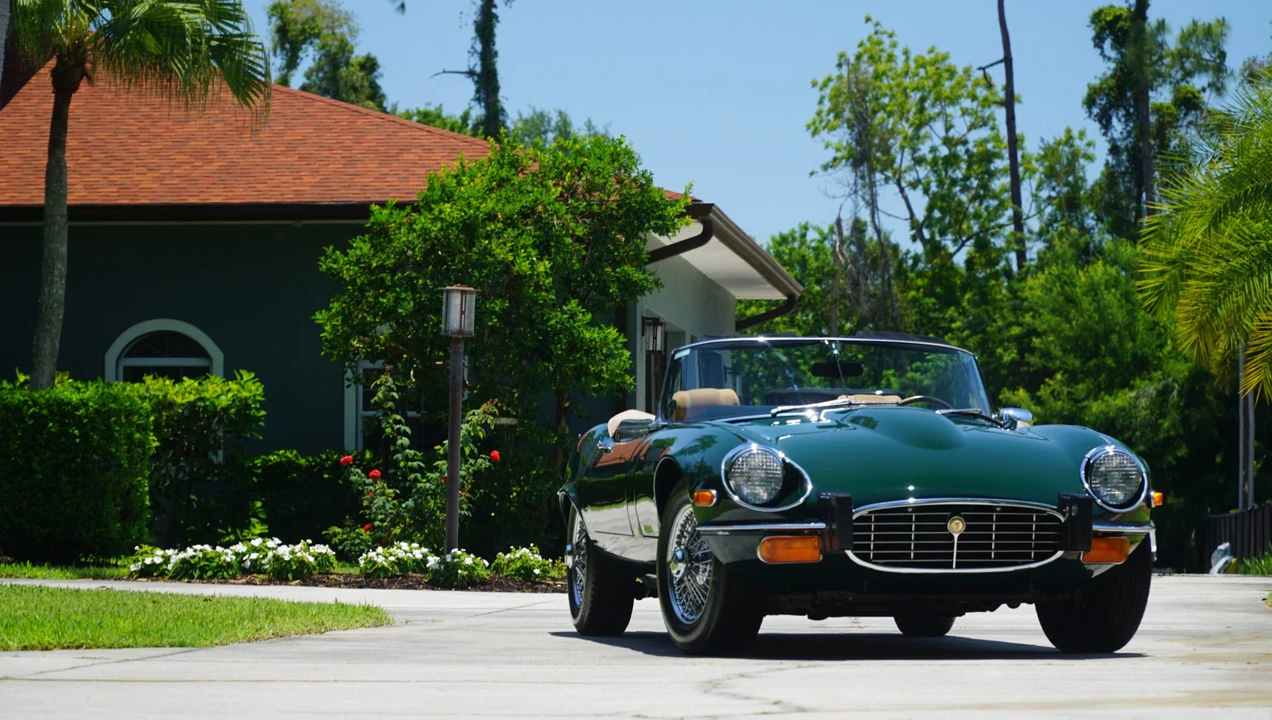 1974 Jaguar E-Type Series 3 V12 - Image 12 of 31