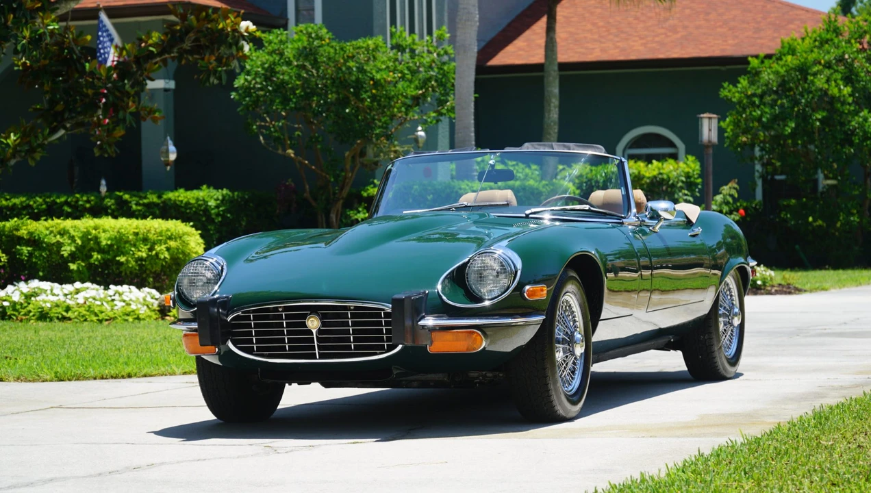 1974 Jaguar E-Type Series 3 V12 - Image 8 of 31