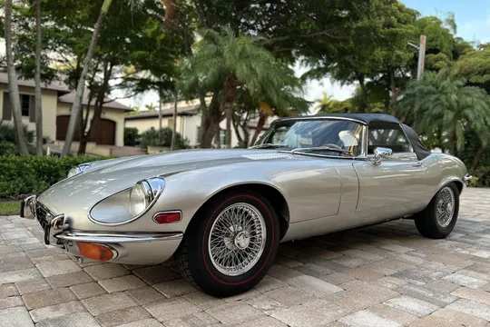 1974 Jaguar E-Type Series III Roadster