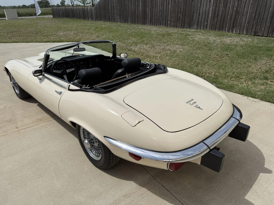 1974 Jaguar E-Type Series 3 V12 - Image 18 of 31