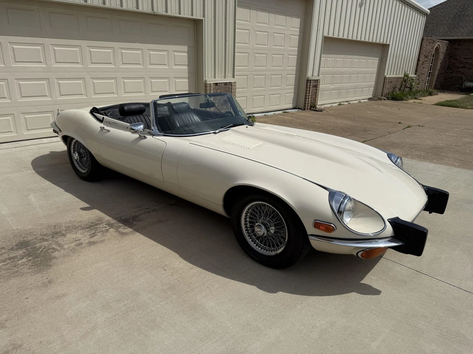 1974 Jaguar E-Type Series 3 V12 - Image 9 of 31