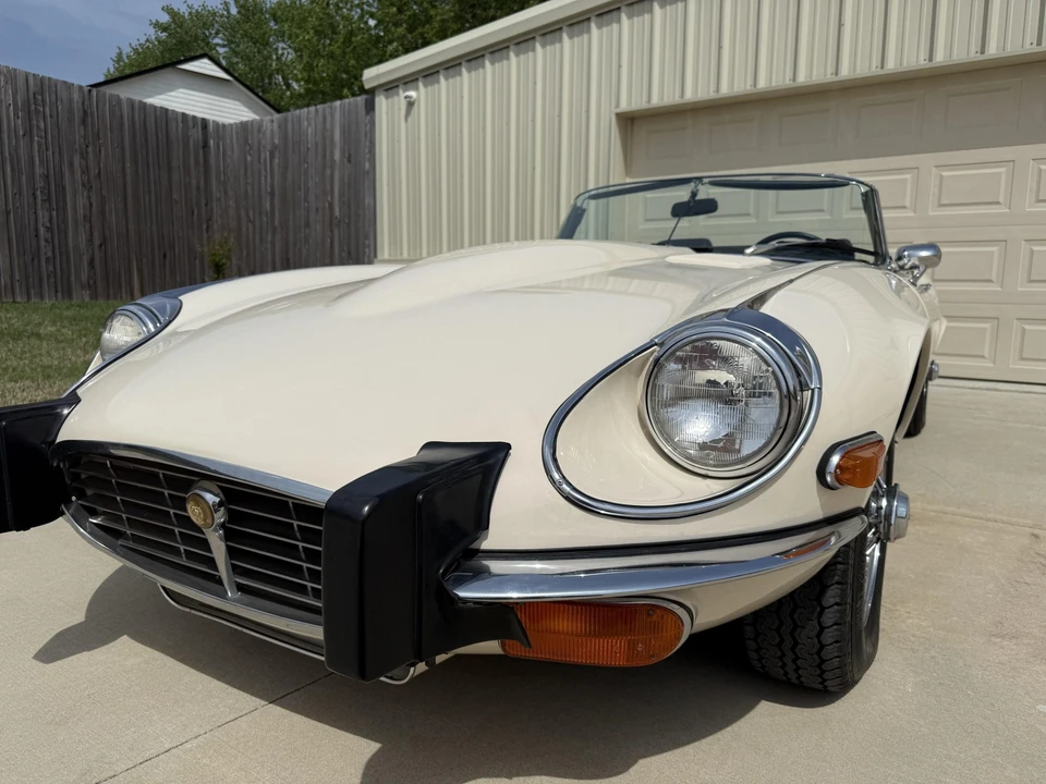 1974 Jaguar E-Type Series 3 V12 - Image 23 of 31