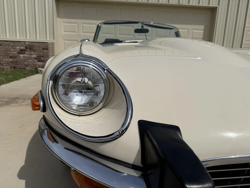 1974 Jaguar E-Type Series 3 V12 - Image 28 of 31
