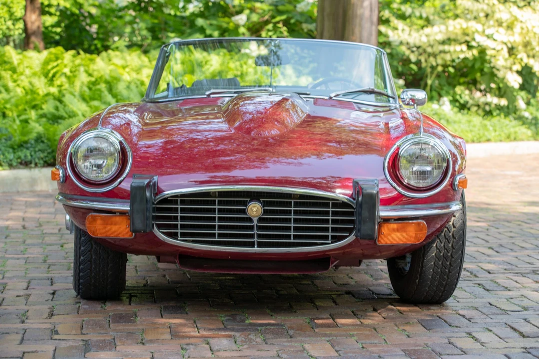 1974 Jaguar E-Type Series 3 V12 - Image 3 of 31