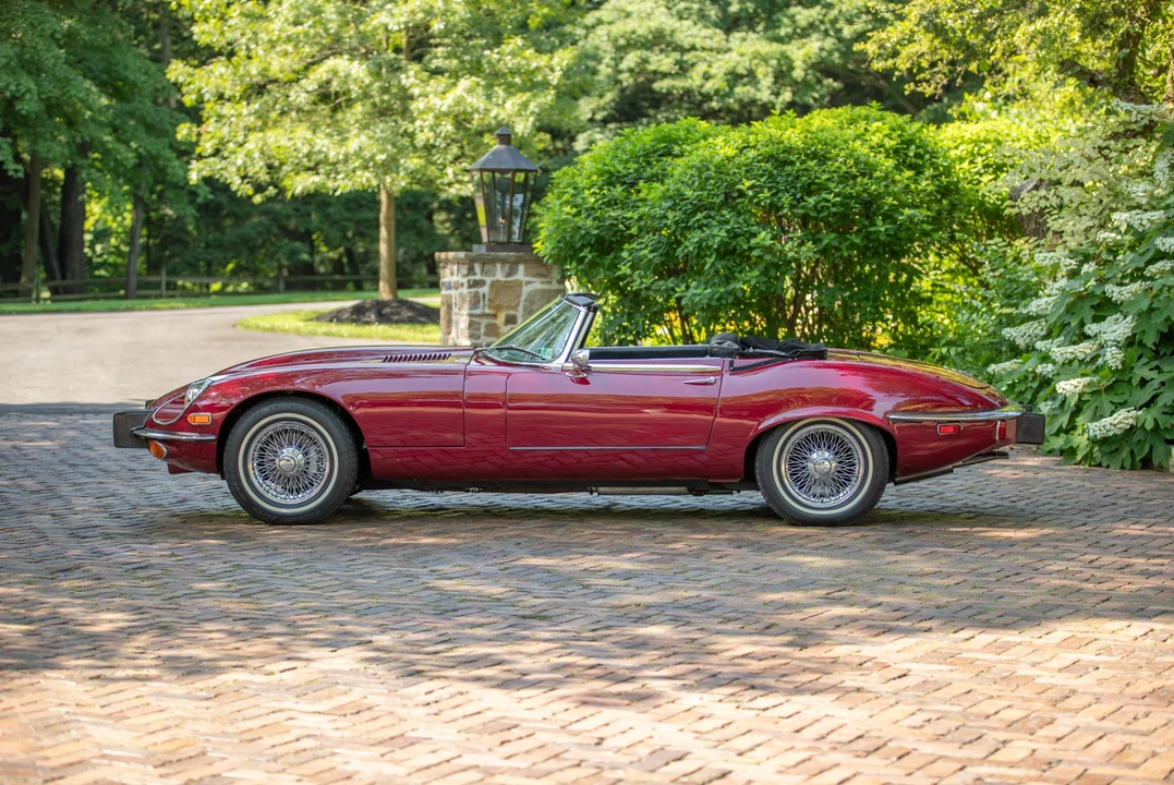 1974 Jaguar E-Type Series 3 V12 - Image 8 of 31