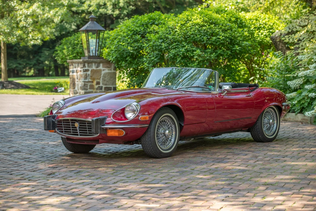 1974 Jaguar E-Type Series 3 V12 - Image 4 of 31