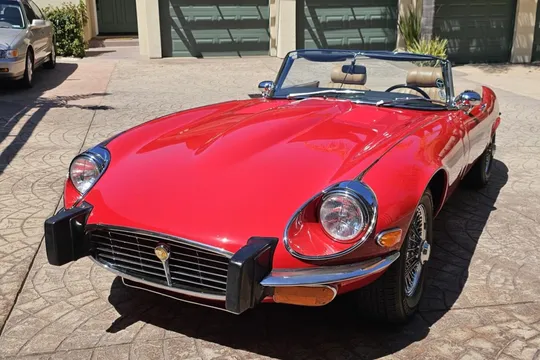 1974 Jaguar E-Type Series III Roadster