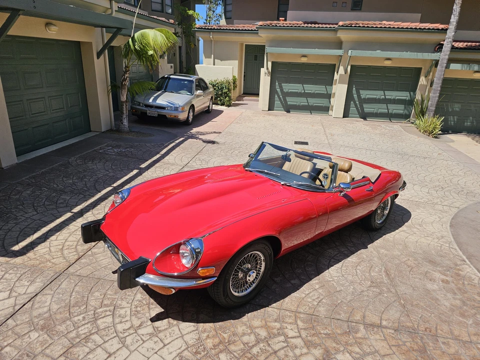 1974 Jaguar E-Type Series 3 V12 - Image 4 of 31