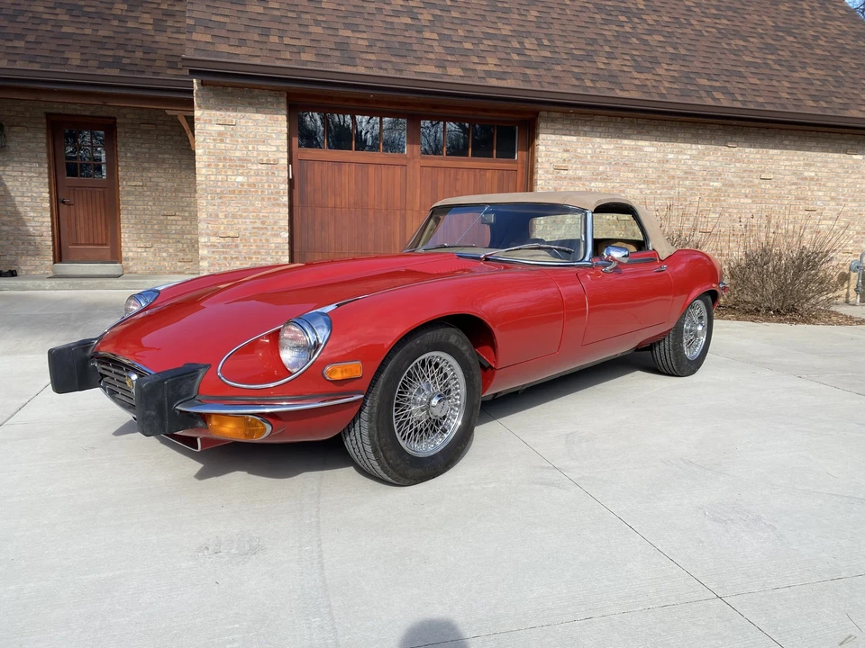 1974 Jaguar E-Type Series 3 V12 - Image 3 of 31
